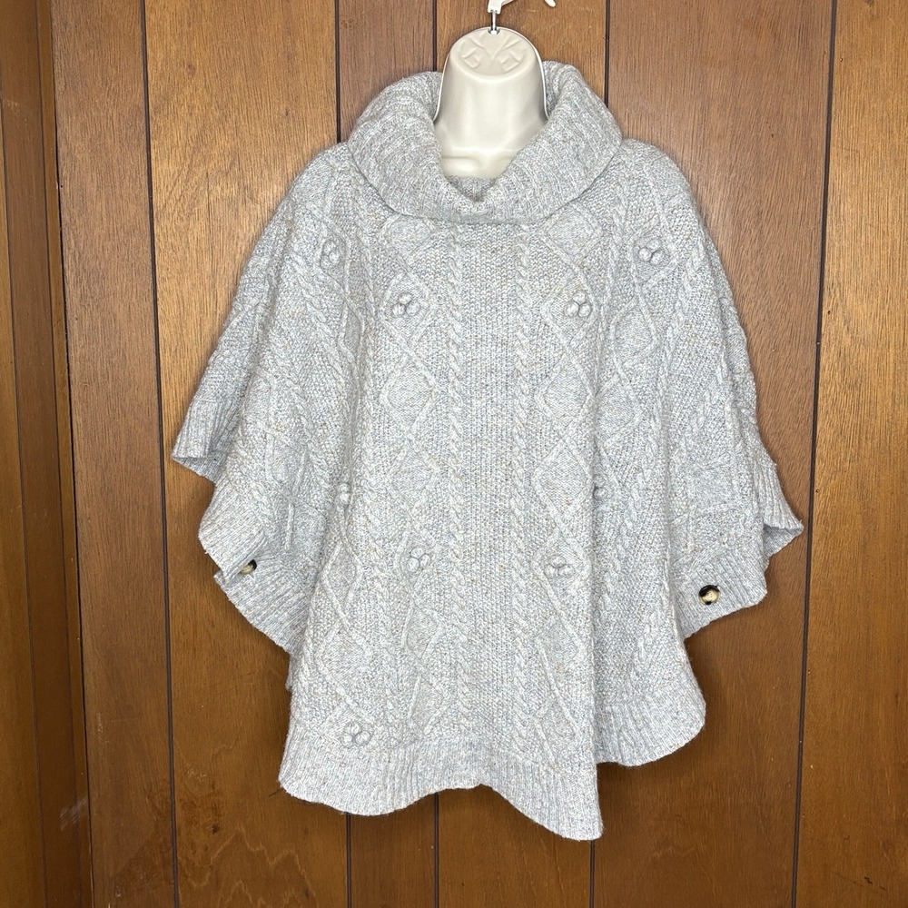 Talbots Poncho Sweater Women M Gray Cable Knit‎ Chunky Button Boho Cottagecore